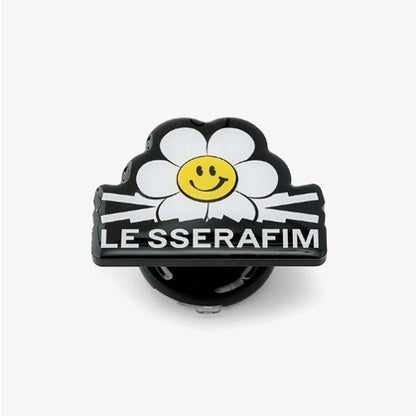 [PREORDER] LE SSERAFIM - MERCH X WIGGLE WIGGLE